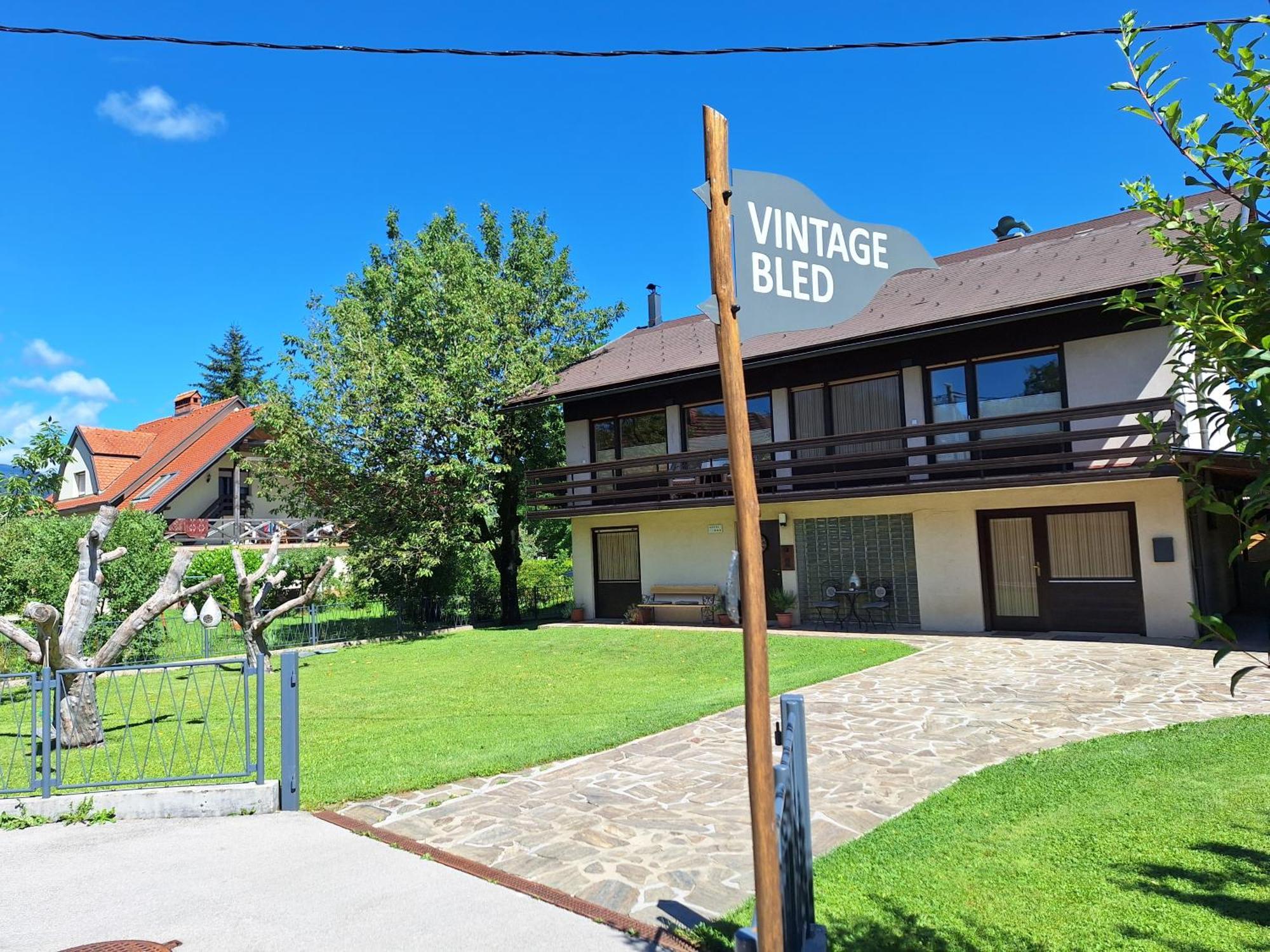 Vintage Apartment Bled Exterior photo